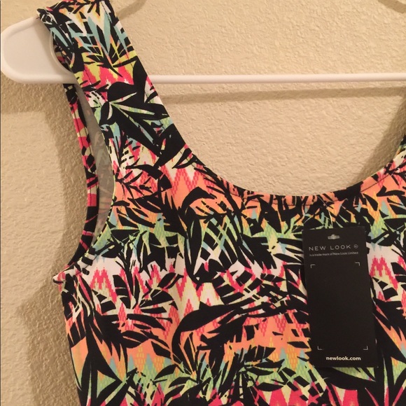 New Look Tropical Midi Dress - Fun & Flattering! - Picture 2 of 2